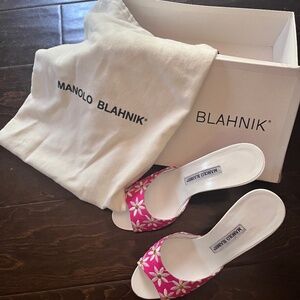 New Manolo Blahnik embroidered slide
